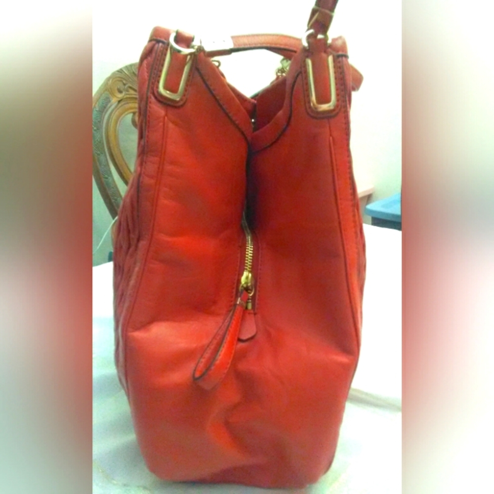 BNWOT COACH MADISON PHOEBE TWIST LEATHER (14 X 11.5 X 5.5) GIFT - Picture 7 of 16